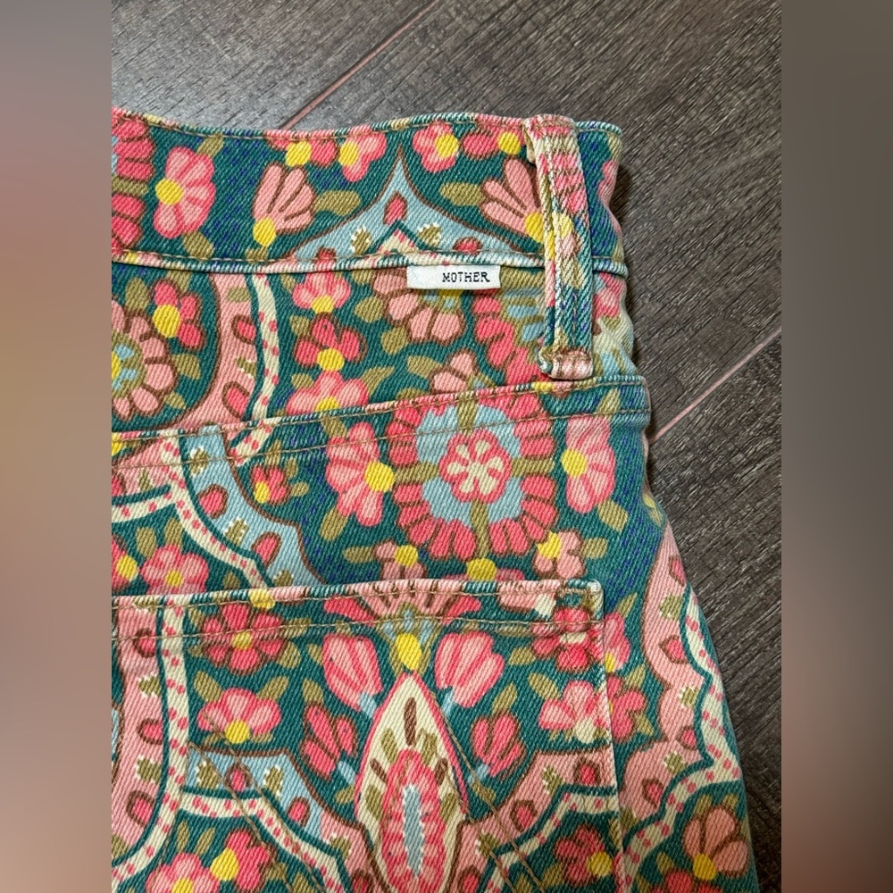 Mother Denim - The Curbside Cargo Shorts - size 25 - Picture 6 of 16